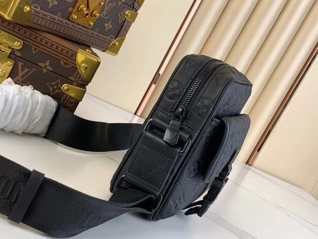All categories 💚 Top version men’s bags 💚 LV 2024 official website new LV crossbody bag