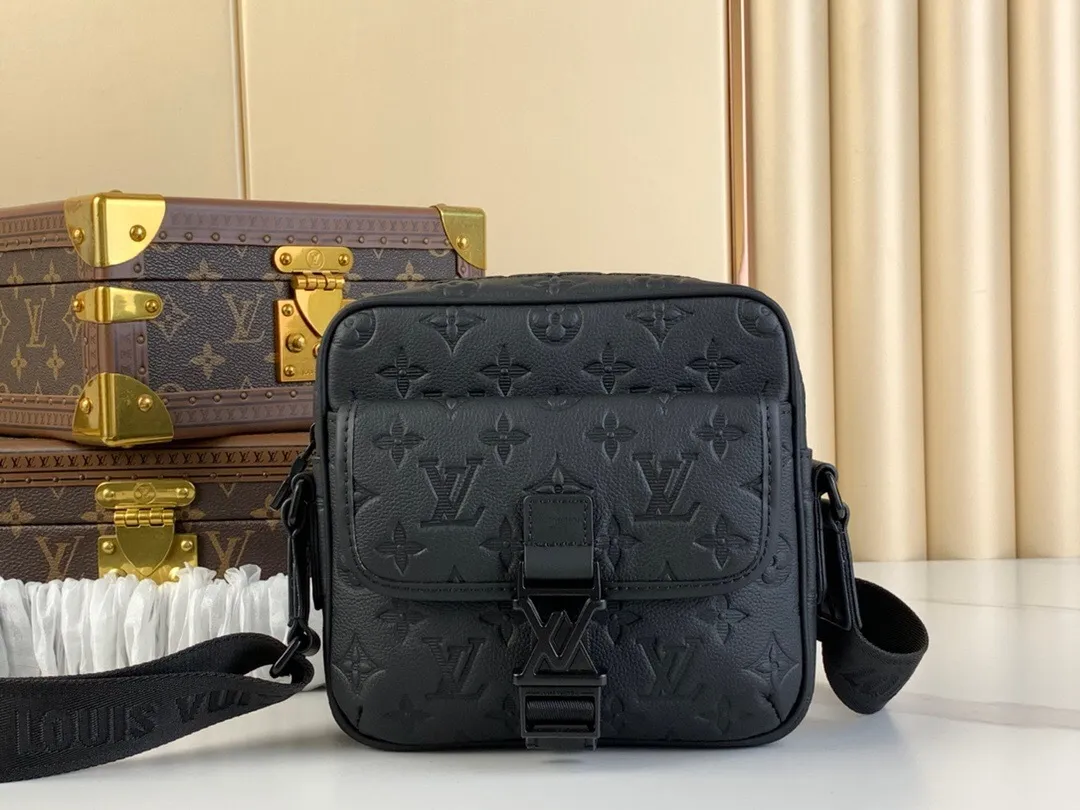 All categories 💚 Top version men’s bags 💚 LV 2024 official website new LV crossbody bag
