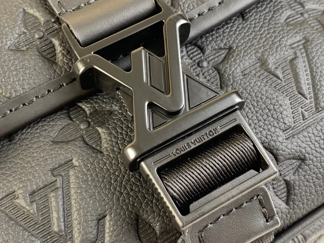 All categories 💚 Top version men’s bags 💚 LV 2024 official website new LV crossbody bag