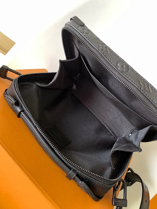 All categories 💚 Top version men’s bags 💚 LV 2025 official website new LV crossbody bag