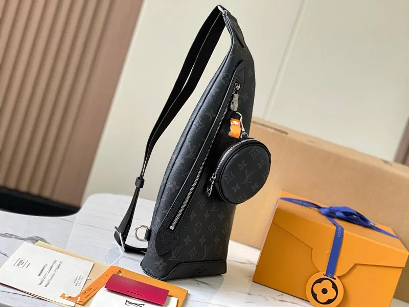 All categories 💚 Top version men’s bags 💚 LV 2024 new LV chest bag