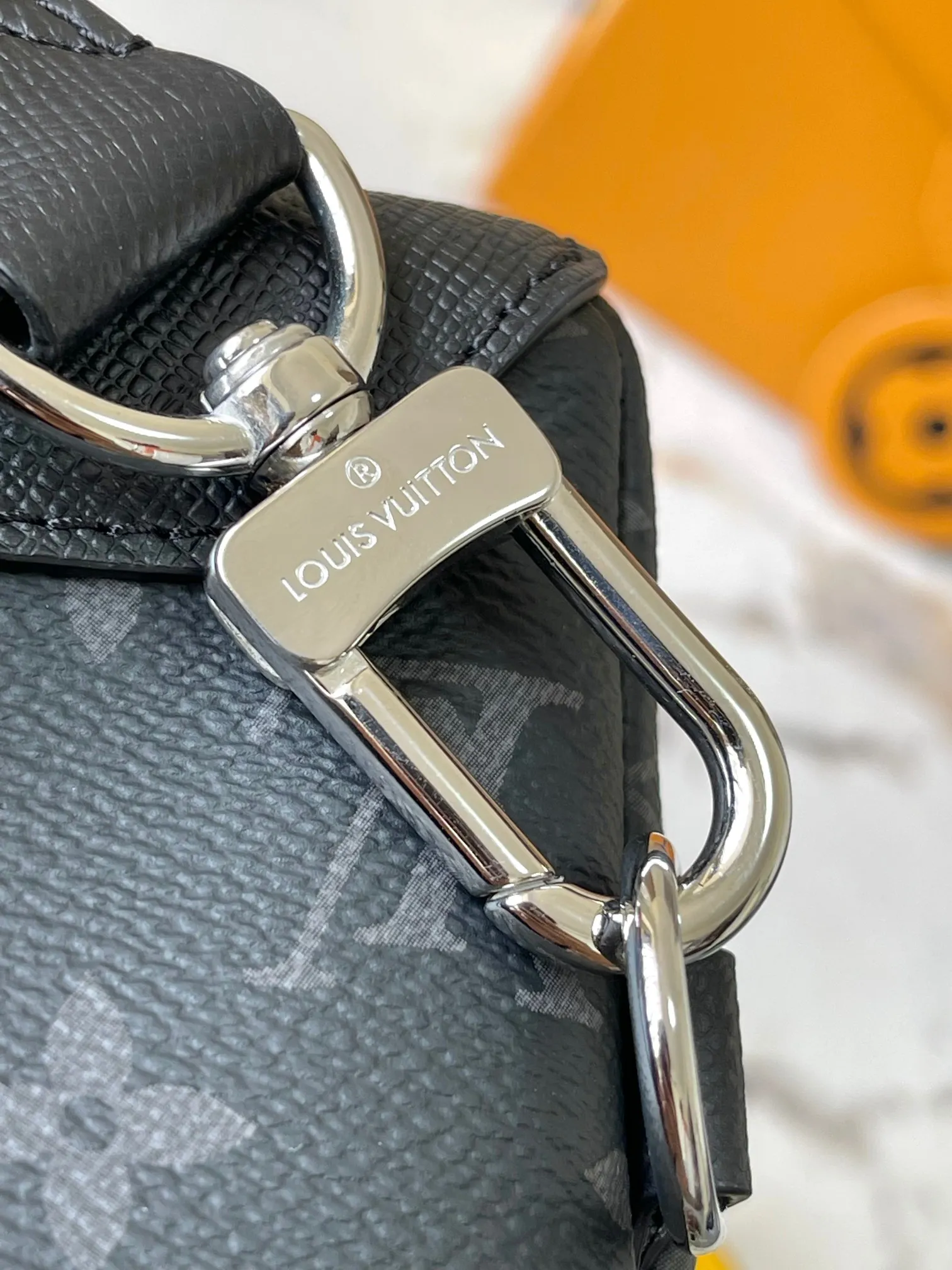 All categories 💚 Top version men’s bags 💚 LV 2024 new LV chest bag