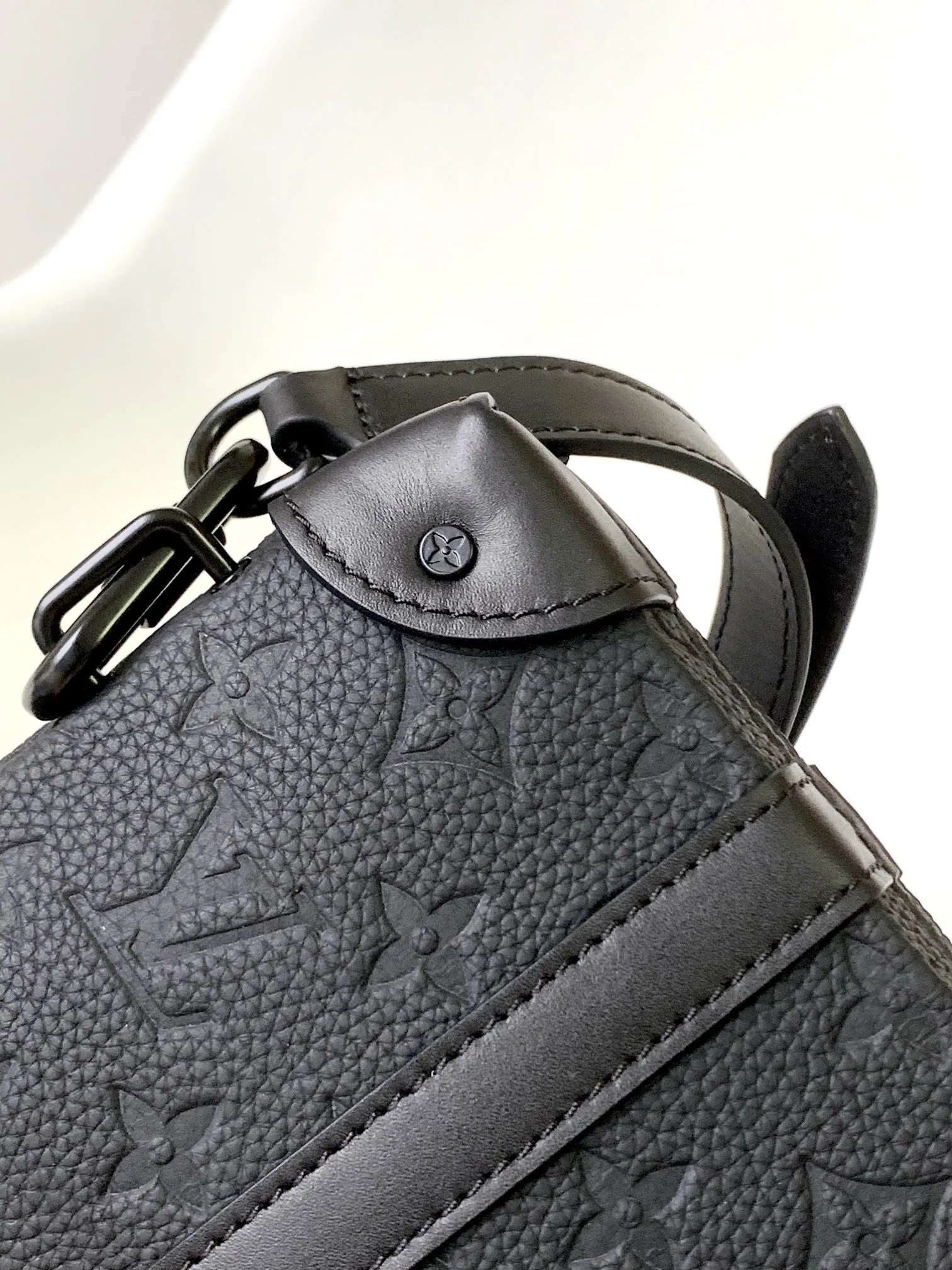 All categories 💚 Top version men’s bags 💚 LV 2025 official website new LV crossbody bag