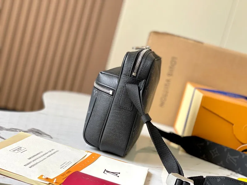 All categories 💚 Top version men’s bags 💚 LV 2024 new LV crossbody bag
