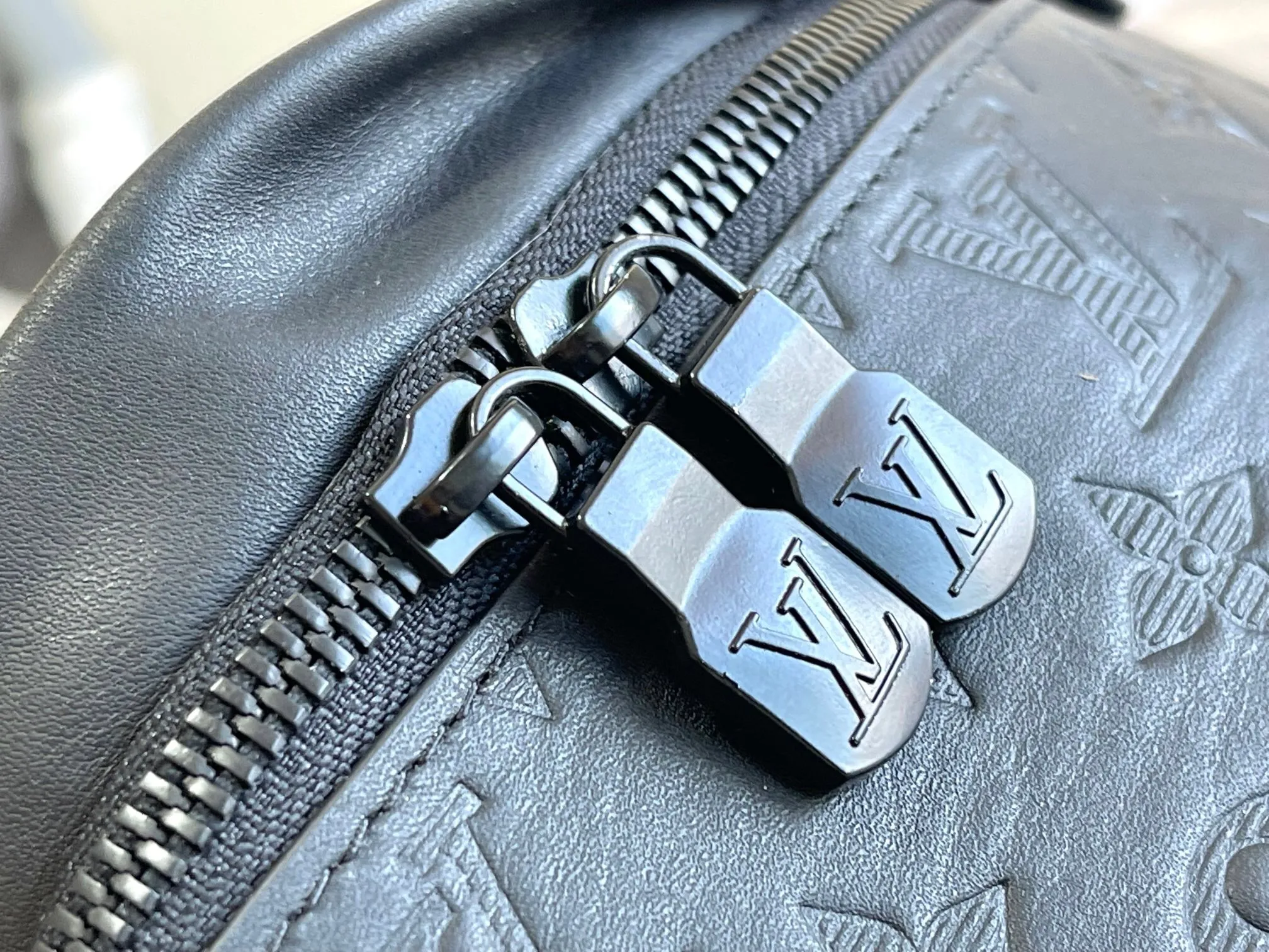 All categories 💚 Top version men’s bags 💚 LV 2025 official website new LV waist bag