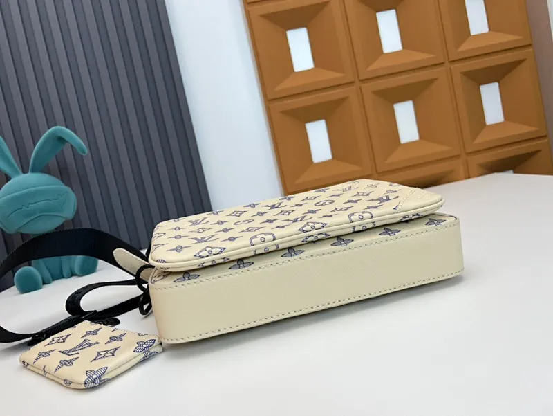 All categories 💚 Top version men’s bags 💚 LV 2024 official website new LV crossbody bag