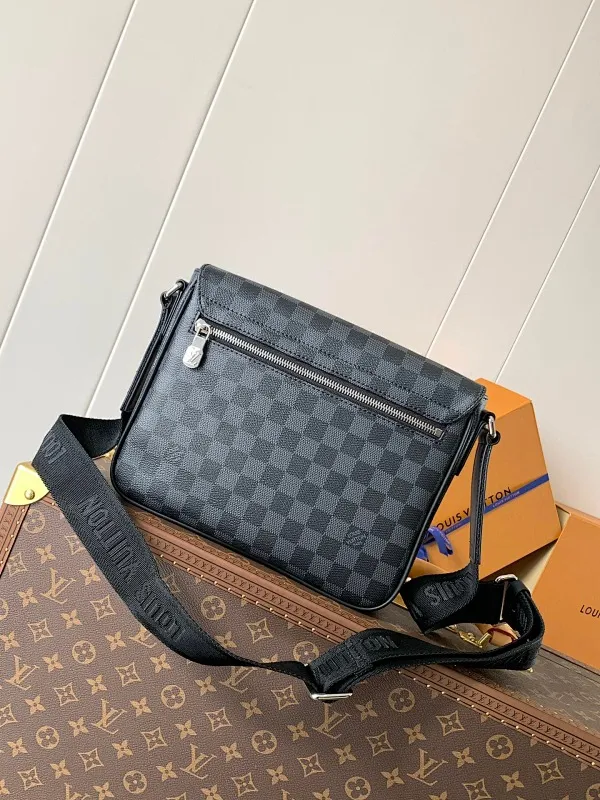 All categories 💚 Top version men’s bags 💚 LV 2024 official website new LV crossbody bag