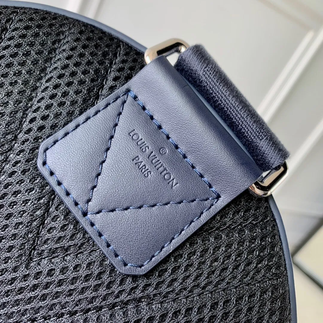 All categories 💚 Top version men’s bags 💚 LV 2024 official website new LV crossbody bag