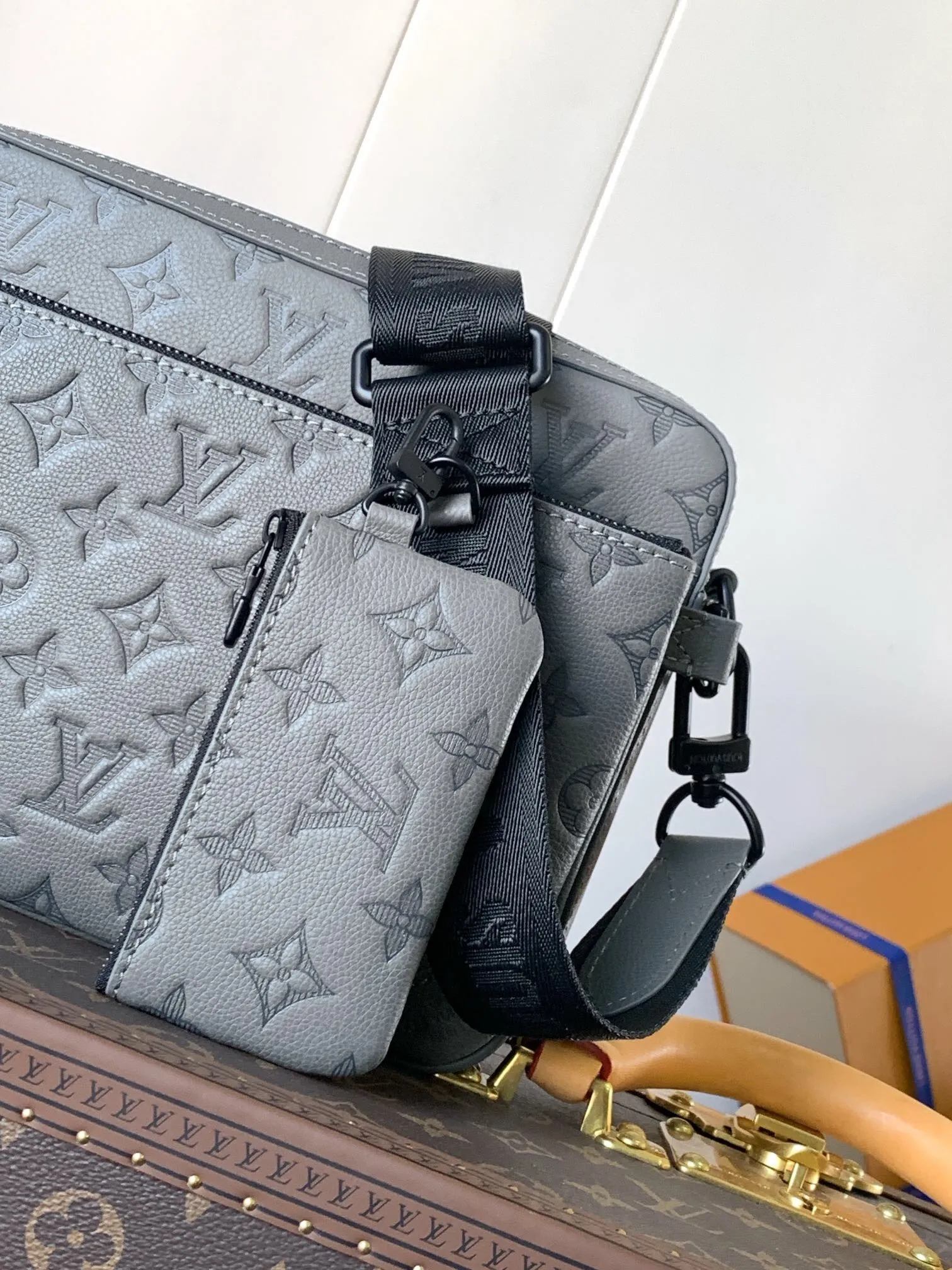 All categories 💚 Top version men’s bags 💚 LV 2024 official website new LV crossbody bag