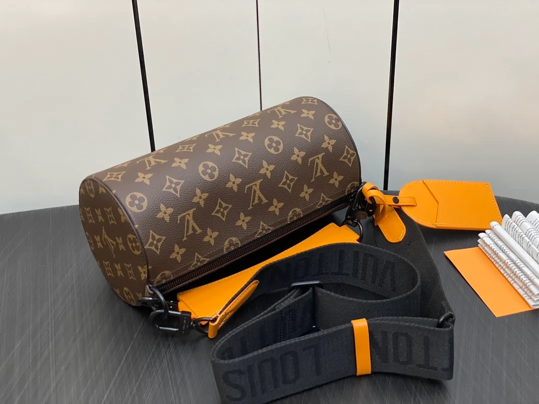 All categories 💚 Top version men’s bags 💚 LV 2023 new LV cylindrical crossbody bag