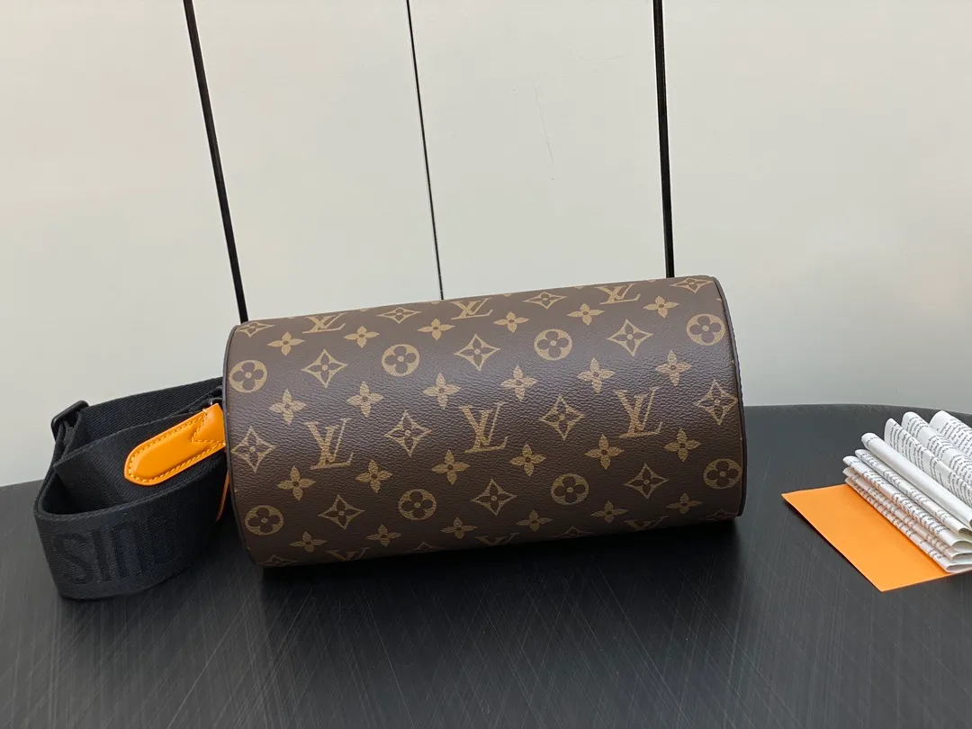 All categories 💚 Top version men’s bags 💚 LV 2023 new LV cylindrical crossbody bag
