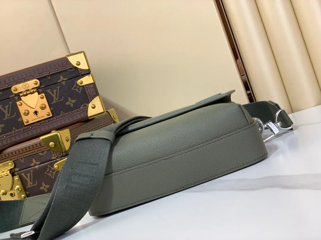 All categories 💚 Top version men’s bags 💚 LV 2024 official website new LV crossbody bag