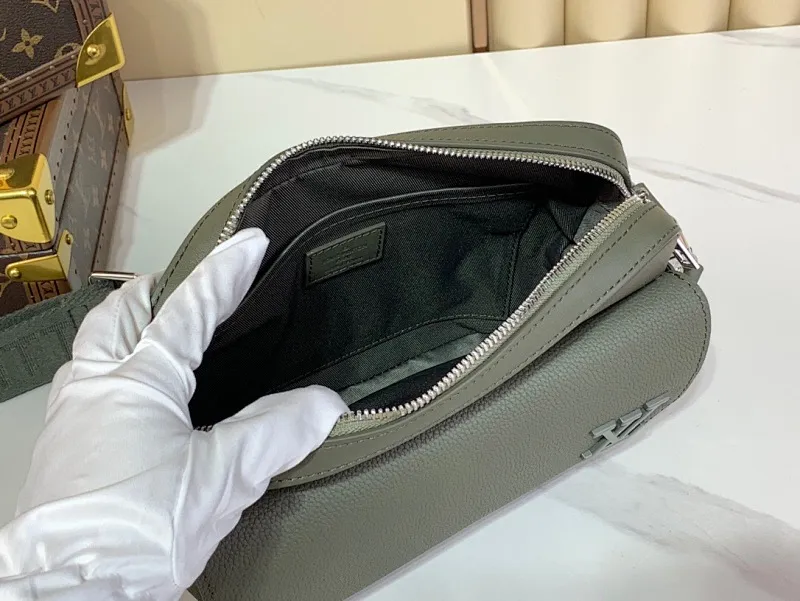 All categories 💚 Top version men’s bags 💚 LV 2024 official website new LV crossbody bag