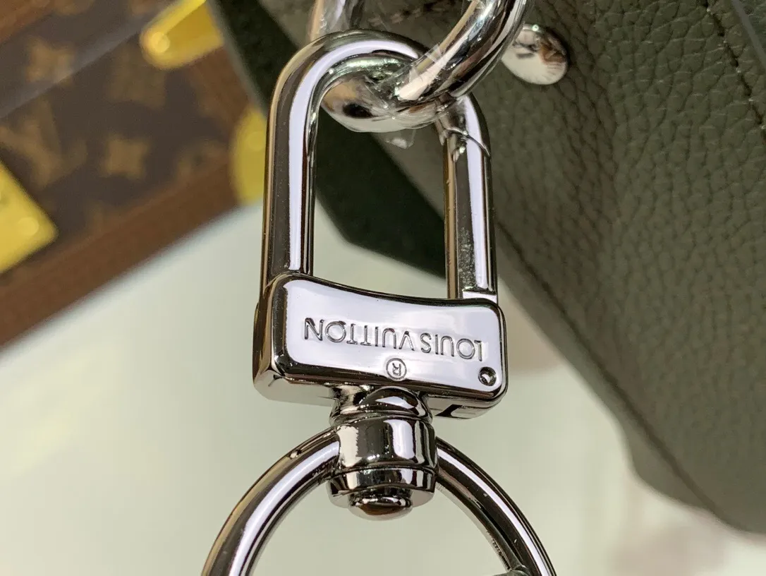All categories 💚 Top version men’s bags 💚 LV 2024 official website new LV crossbody bag