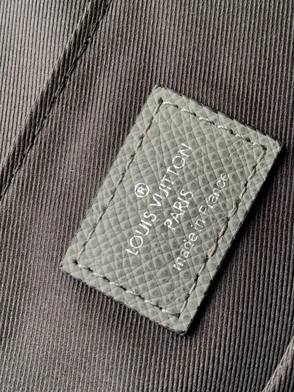 All categories 💚 Top version men’s bags 💚 LV 2025 official website new LV crossbody bag