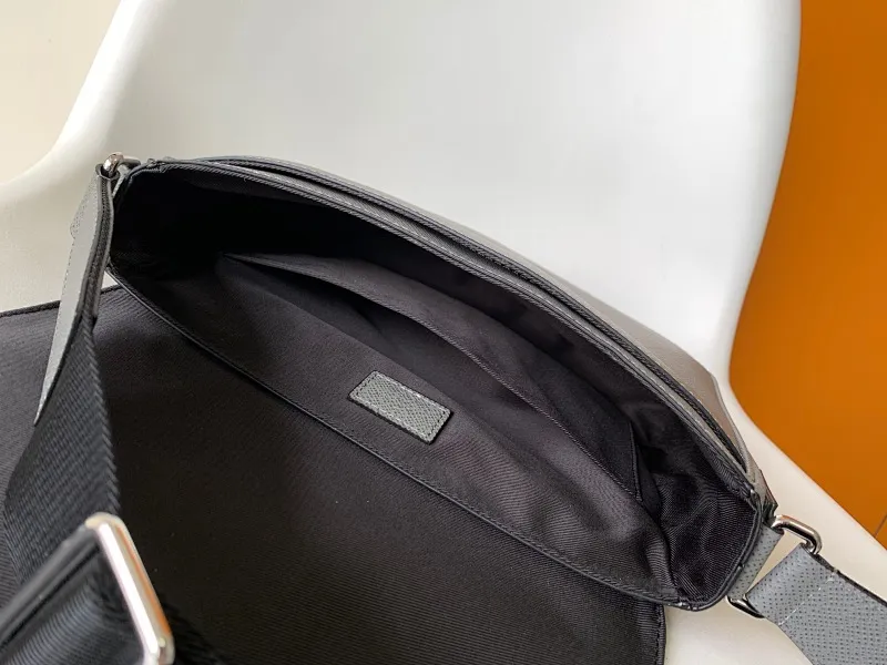 All categories 💚 Top version men’s bags 💚 LV 2025 official website new LV crossbody bag