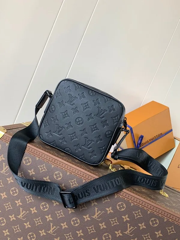 All categories 💚 Top version men’s bags 💚 LV 2024 official website new LV crossbody bag