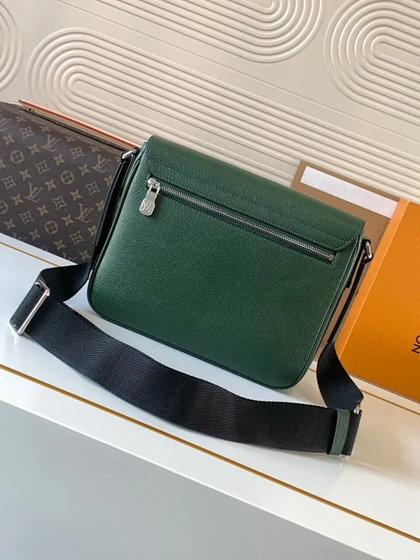 All categories 💚 Top version men’s bags 💚 LV 2024 official website new LV crossbody bag