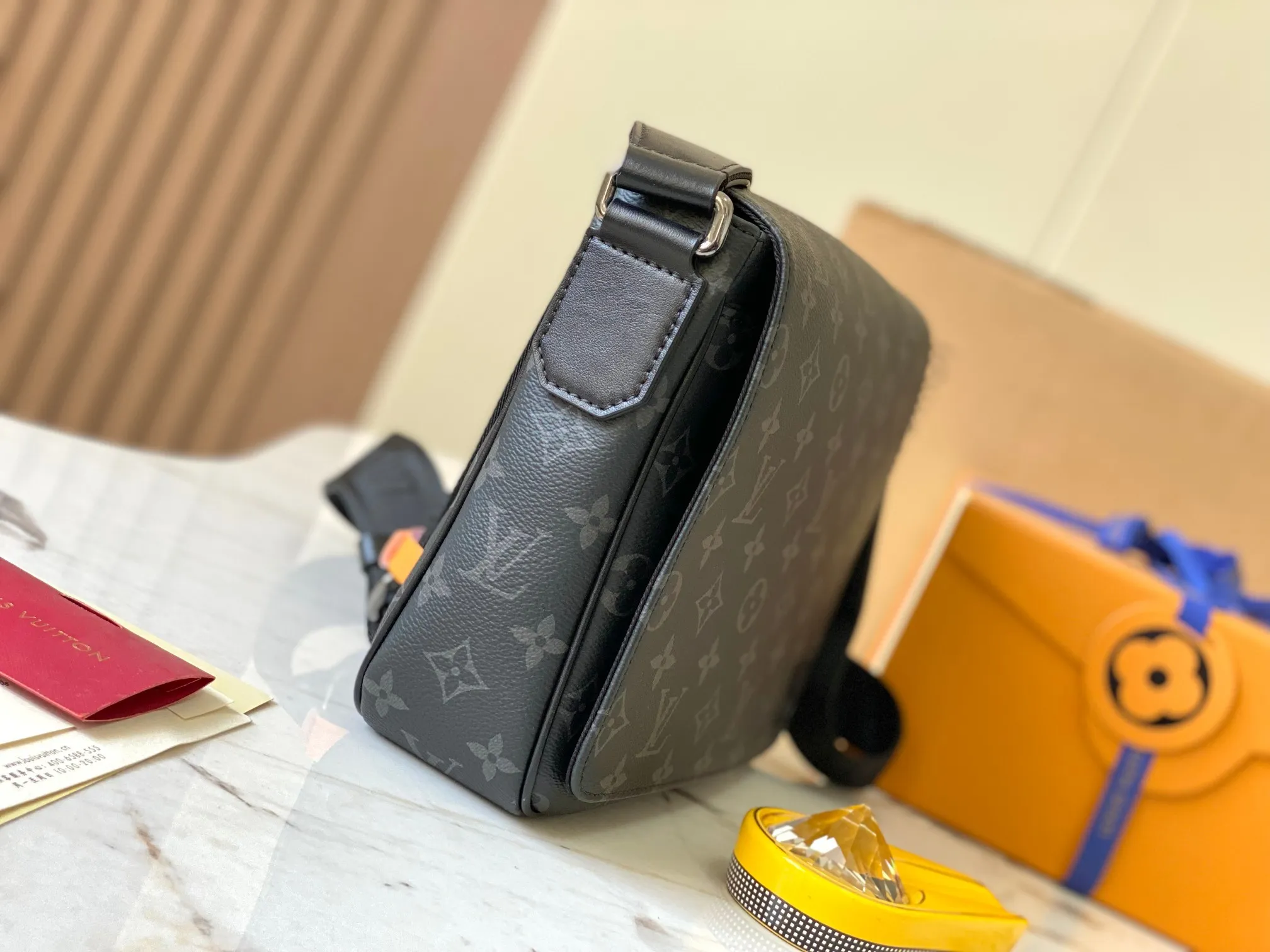 All categories 💚 Top version men’s bags 💚 LV 2024 new LV crossbody bag