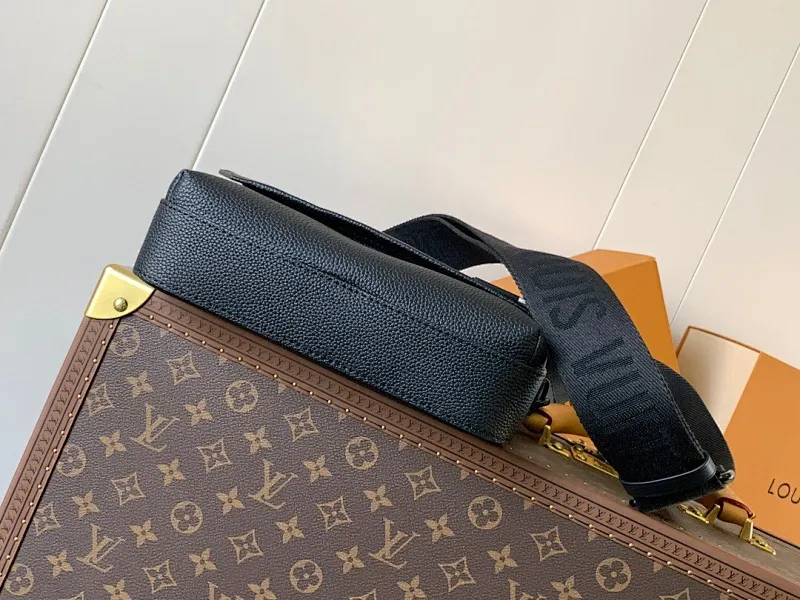 All categories 💚 Top version men’s bags 💚 LV 2024 official website new LV crossbody bag