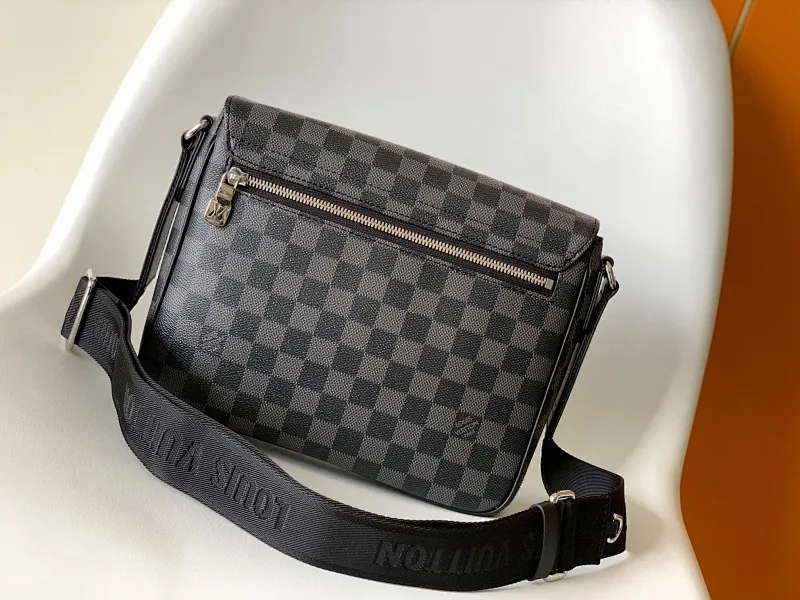 All categories 💚 Top version men’s bags 💚 LV 2025 official website new LV crossbody bag