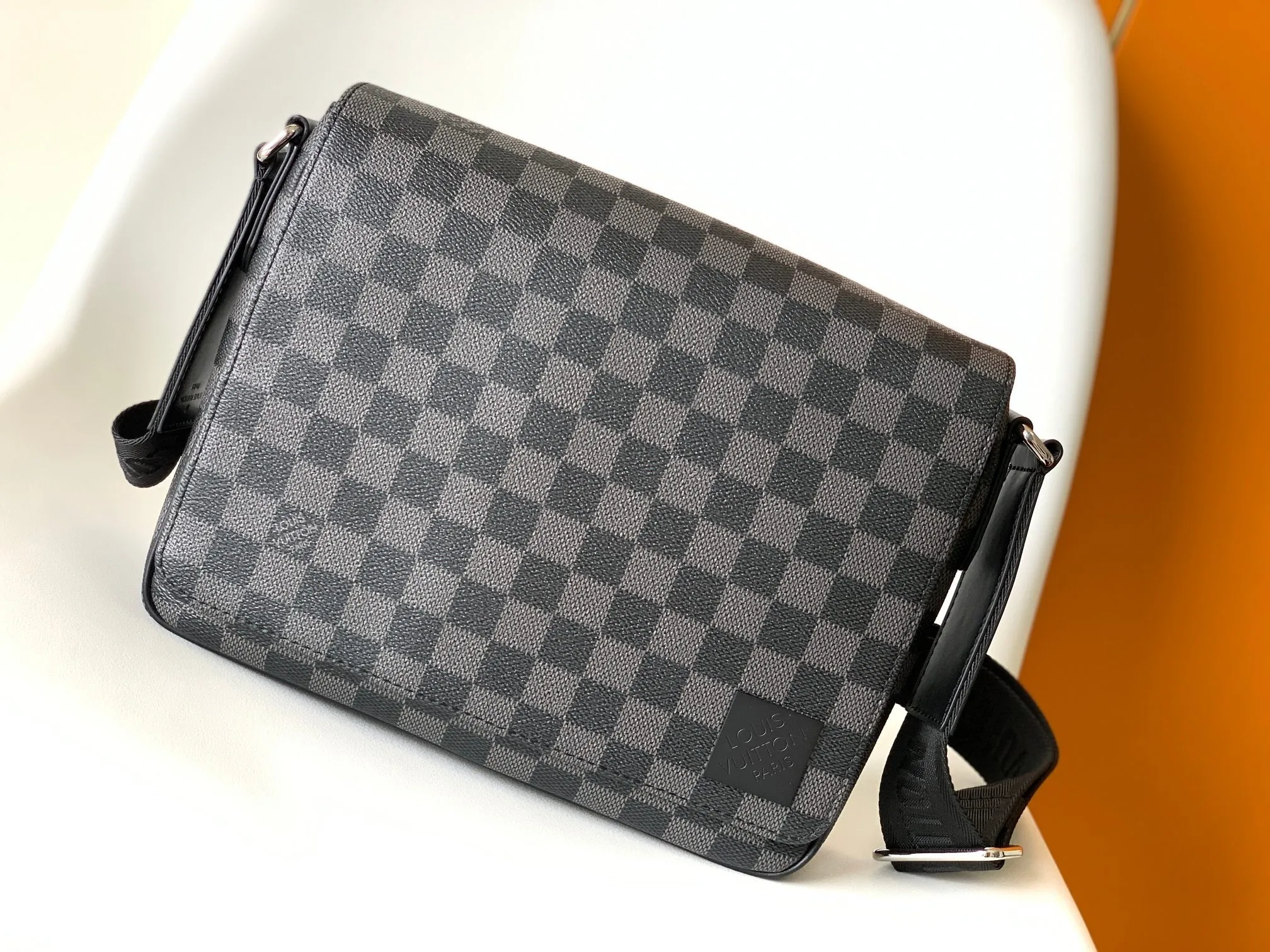 All categories 💚 Top version men’s bags 💚 LV 2025 official website new LV crossbody bag