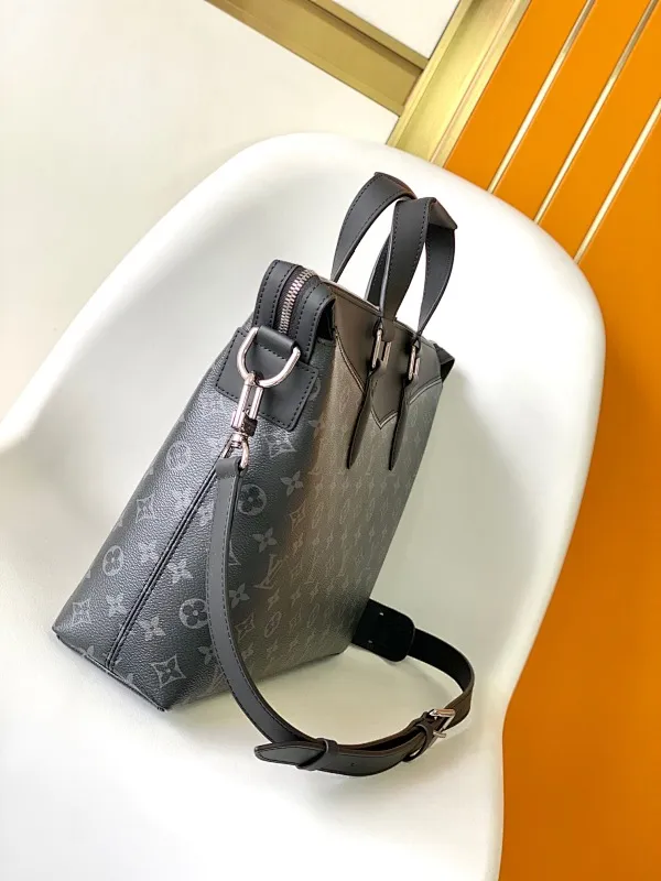 All categories 💚 Top version men’s bags 💚 LV 2024 new LV briefcase