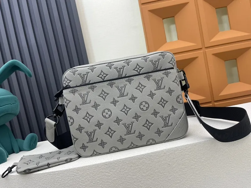 All categories 💚 Top version men’s bags 💚 LV 2024 official website new LV crossbody bag