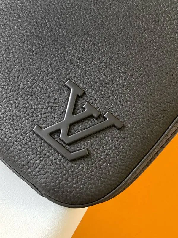 All categories 💚 Top version men’s bags 💚 LV 2024 new LV briefcase