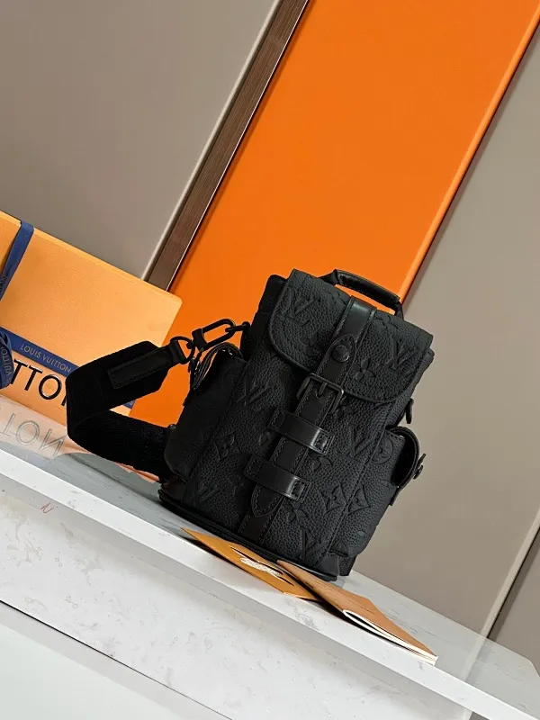 All categories 💚 Top version men’s bags 💚 LV 2024 official website new LV crossbody bag