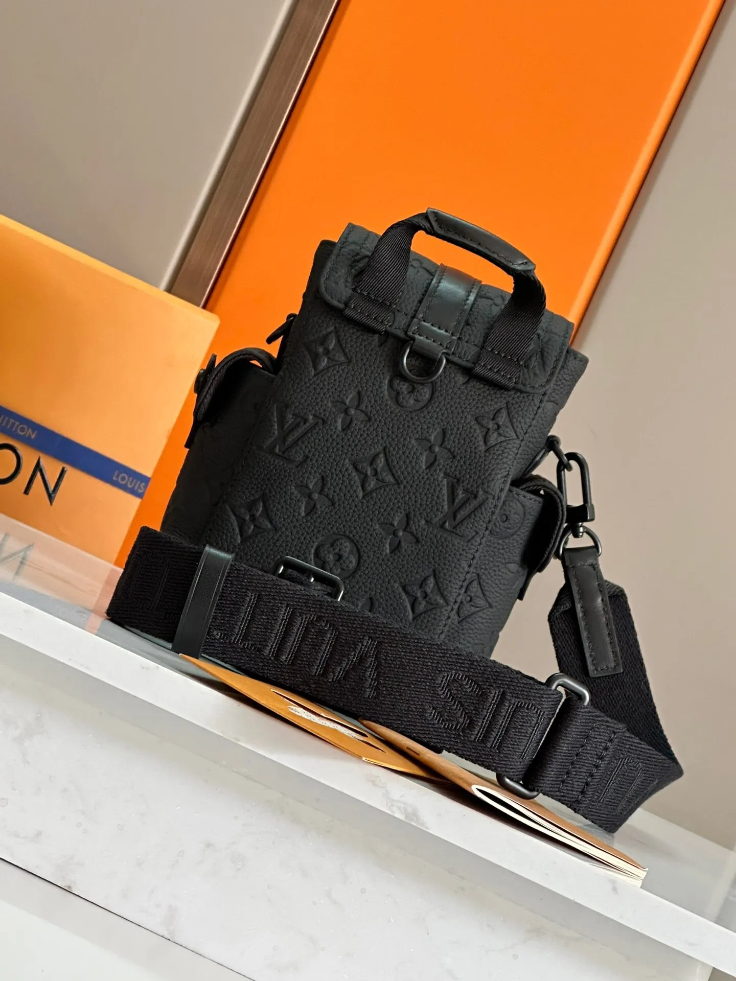 All categories 💚 Top version men’s bags 💚 LV 2024 official website new LV crossbody bag