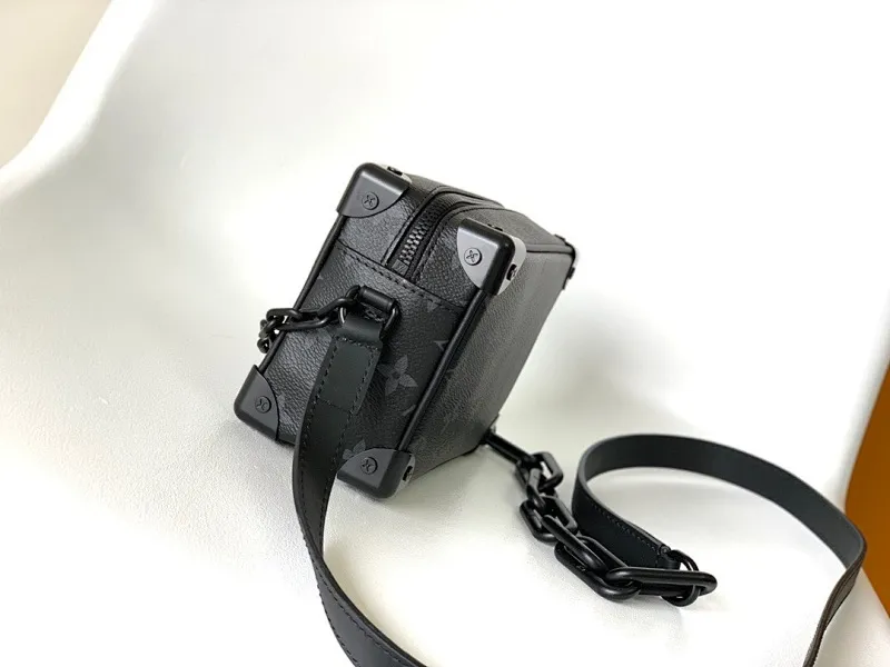 All categories 💚 Top version men’s bags 💚 LV 2025 official website new LV crossbody bag