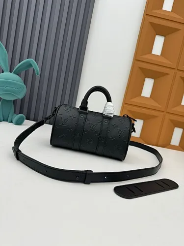 All categories 💚 Top version men’s bags 💚 LV 2024 official website new LV crossbody bag