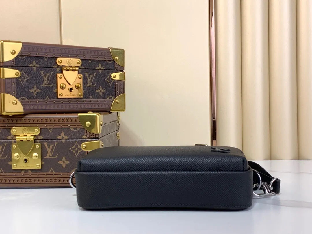 All categories 💚 Top version men’s bags 💚 LV 2024 official website new LV crossbody bag