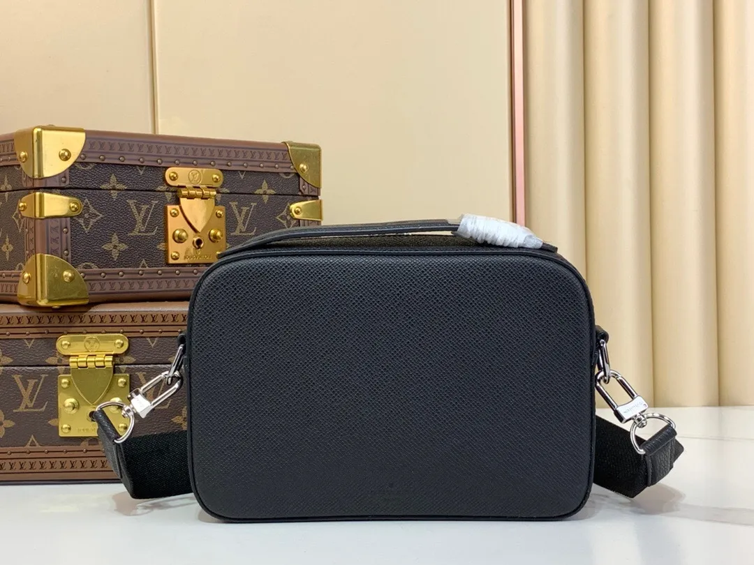 All categories 💚 Top version men’s bags 💚 LV 2024 official website new LV crossbody bag