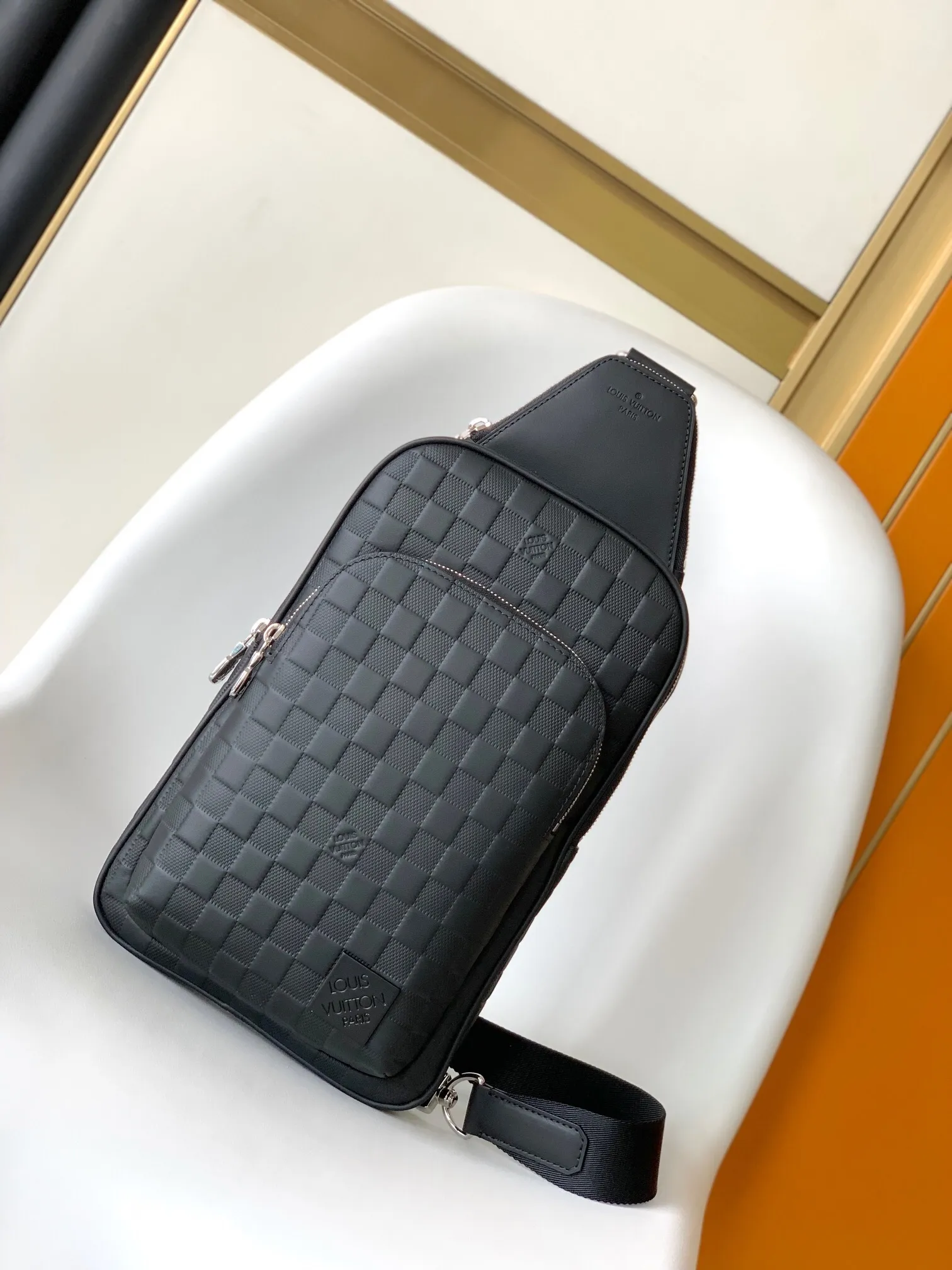 All categories 💚 Top version men’s bags 💚 LV 2025 official website new LV chest bag