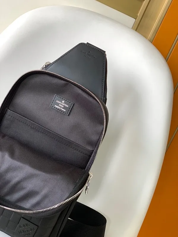 All categories 💚 Top version men’s bags 💚 LV 2025 official website new LV chest bag