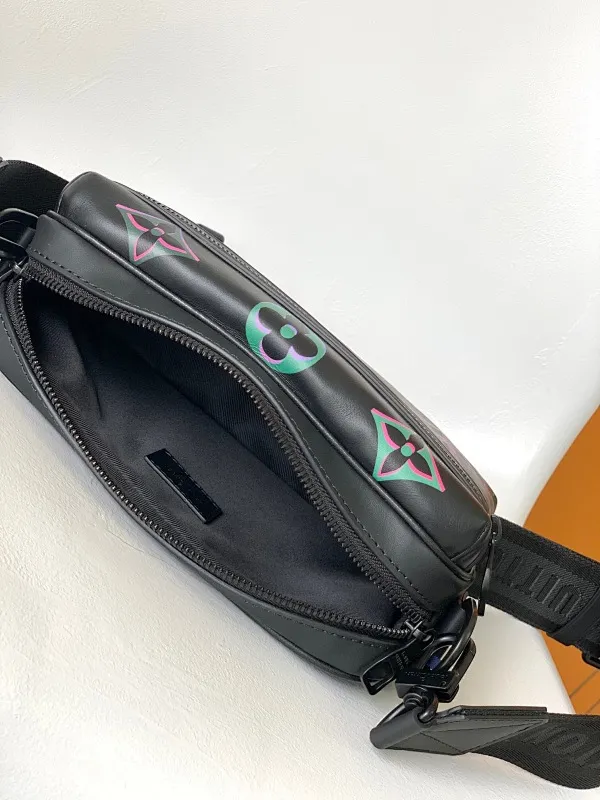 All categories 💚 Top version men’s bags 💚 LV 2025 official website new LV crossbody bag