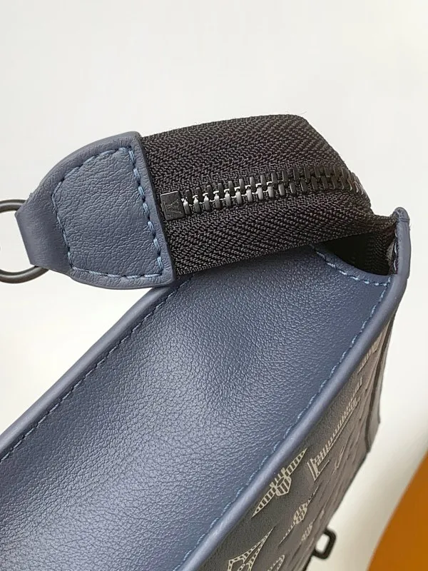 All categories 💚 Top version men’s bags 💚 LV 2025 new LV crossbody bag