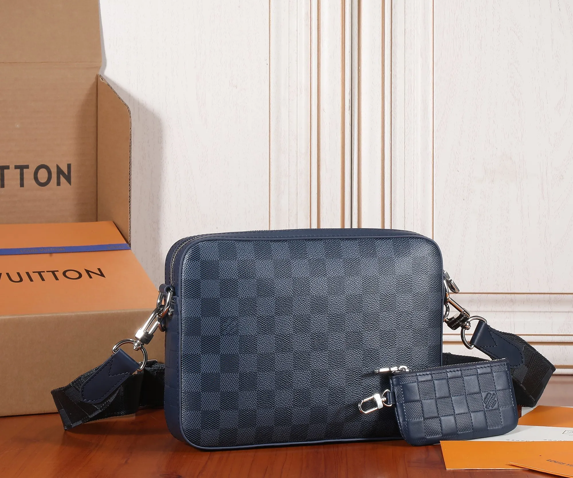 All categories 💚 Top version men’s bags 💚 LV 2023 new LV crossbody bag