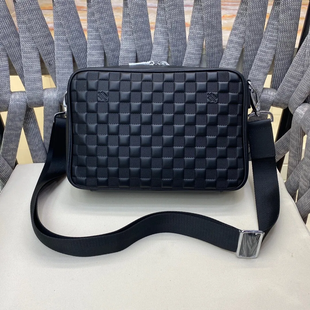 All categories 💚 Top version men’s bags 💚 LV 2024 new LV crossbody bag