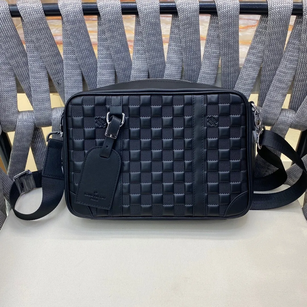 All categories 💚 Top version men’s bags 💚 LV 2024 new LV crossbody bag