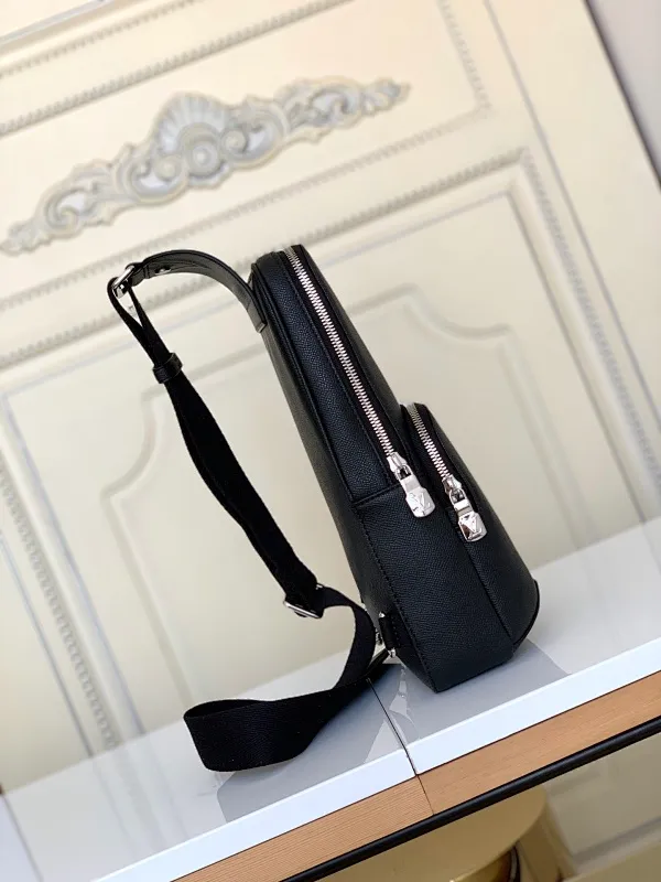All categories 💚 Top version men’s bags 💚 LV 2023 new LV chest bag