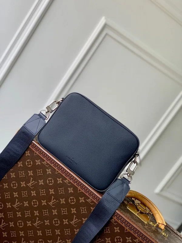 All categories 💚 Top version men’s bags 💚 LV 2024 official website new LV crossbody bag