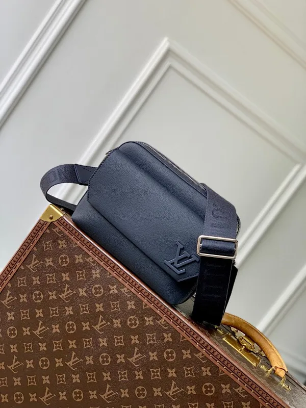 All categories 💚 Top version men’s bags 💚 LV 2024 official website new LV crossbody bag