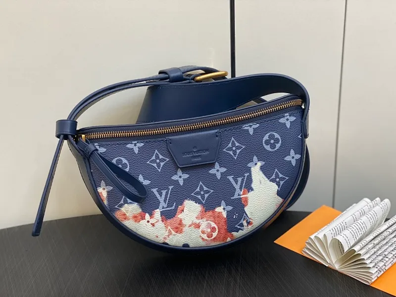 All categories 💚 Top version men’s bags 💚 LV 2023 new LV waist bag