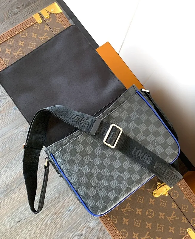 All categories 💚 Top version men’s bags 💚 LV 2024 official website new LV crossbody bag