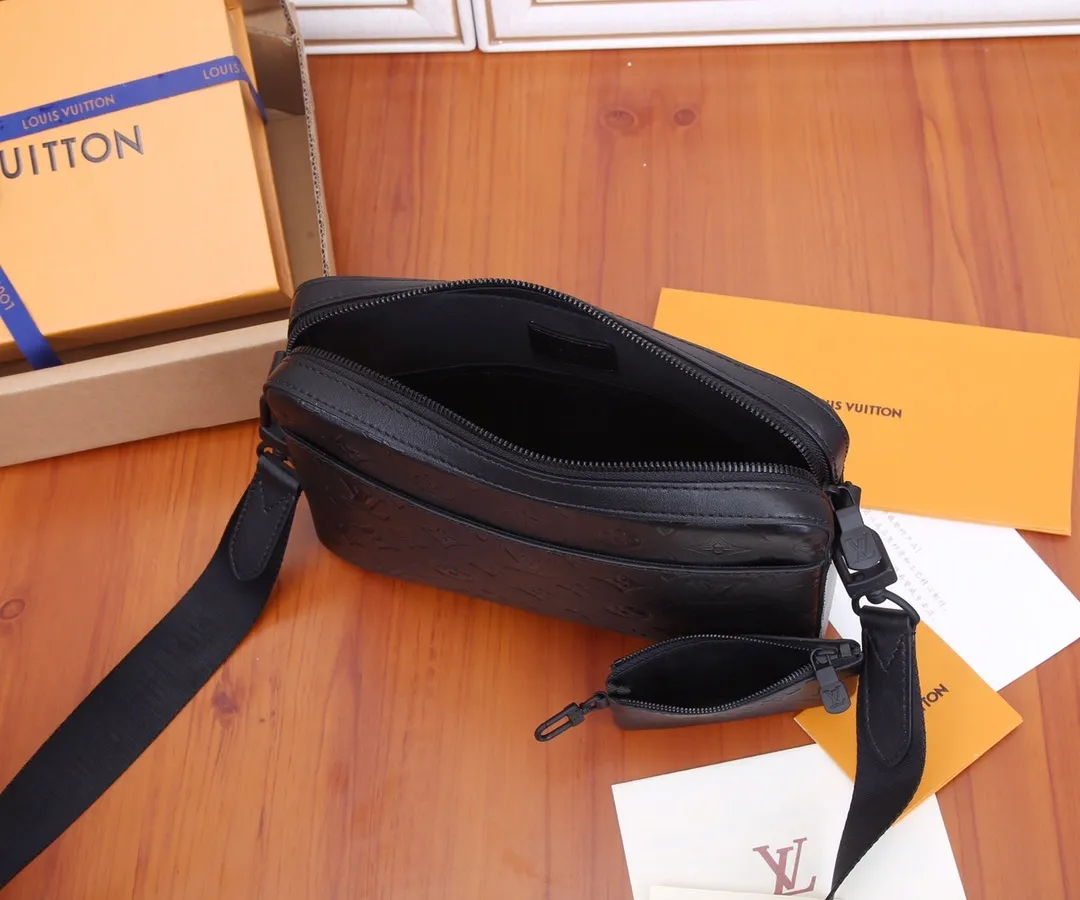 All categories 💚 Top version men’s bags 💚 LV 2023 new LV crossbody bag