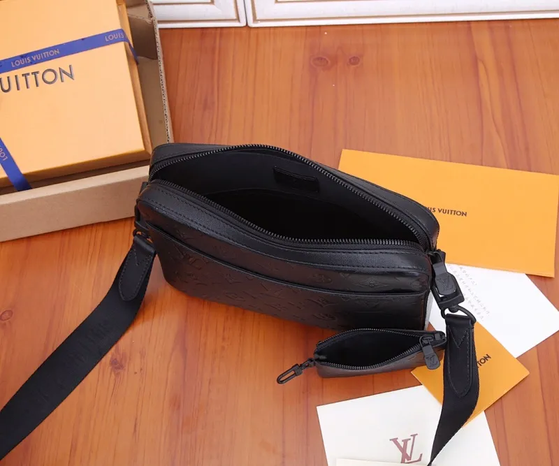 All categories 💚 Top version men’s bags 💚 LV 2023 new LV crossbody bag