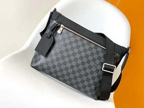 All categories 💚 Top version men’s bags 💚 LV 2024 new LV crossbody bag